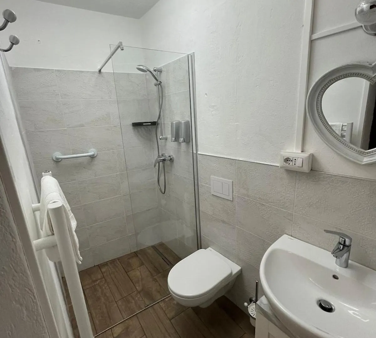 דומאסו Villa Viva-Como