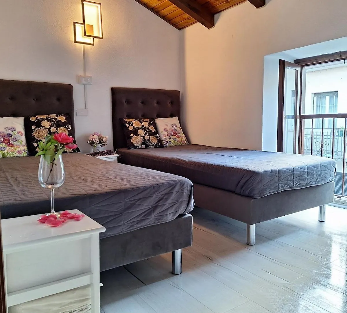 Villa Viva-Como Domaso 0*,  Italy